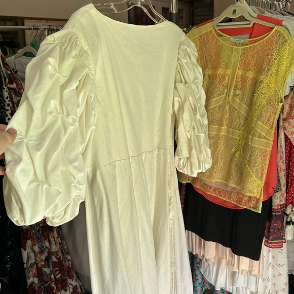 Eugenia Fernández Long Linen Dress - Picture 6 of 6